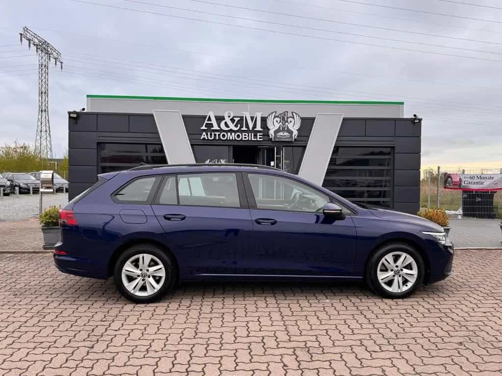Volkswagen Golf VIII Variant Life 03/2021-photo-1