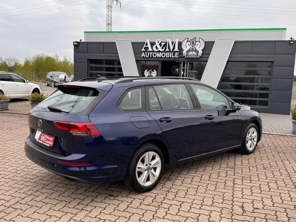 Volkswagen Golf VIII Variant Life 03/2021-photo-2