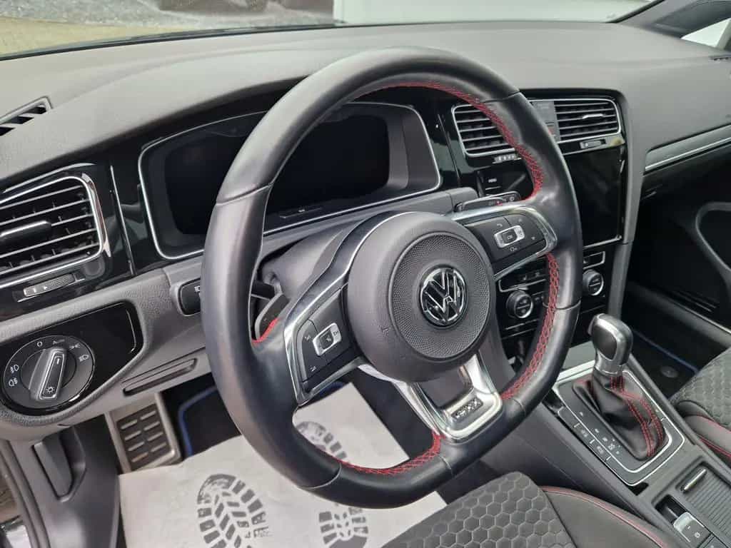 Volkswagen Golf VII Lim. GTI Performance *Pano*Kamera*LED 02/2018-photo-16