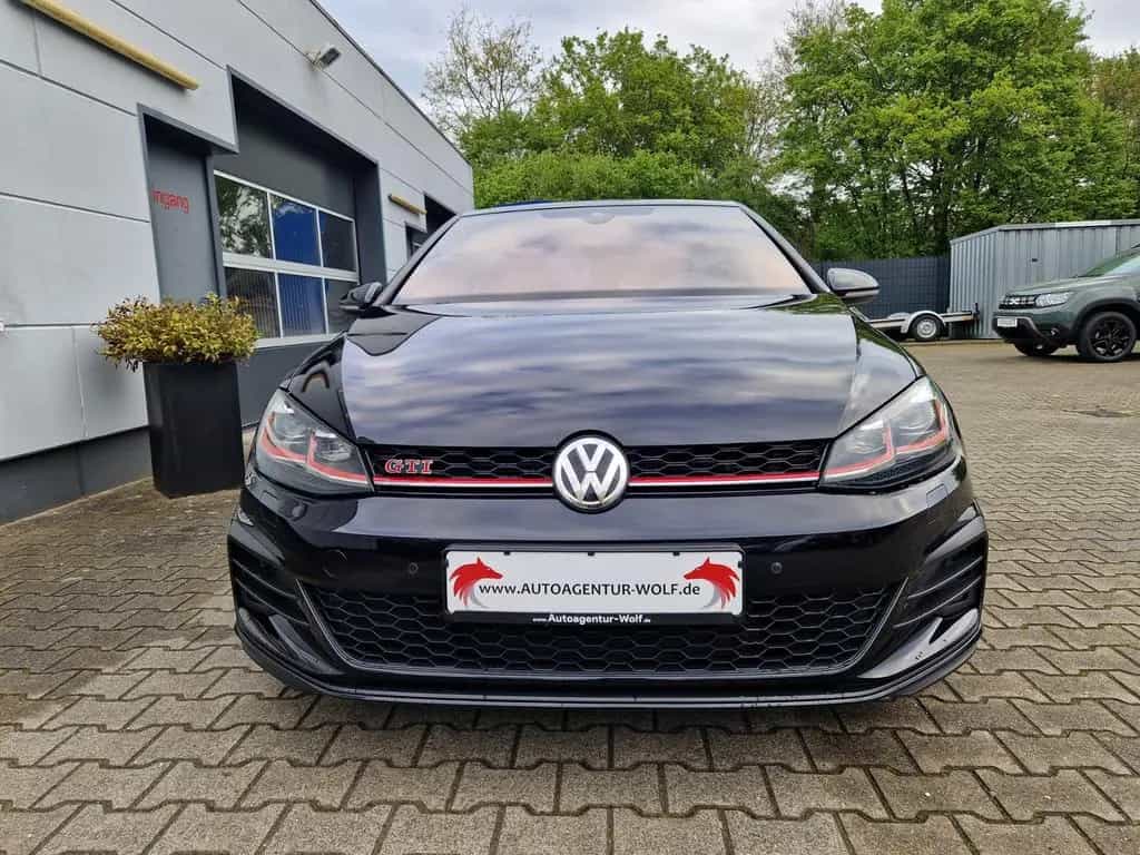 Volkswagen Golf VII Lim. GTI Performance *Pano*Kamera*LED 02/2018-photo-5