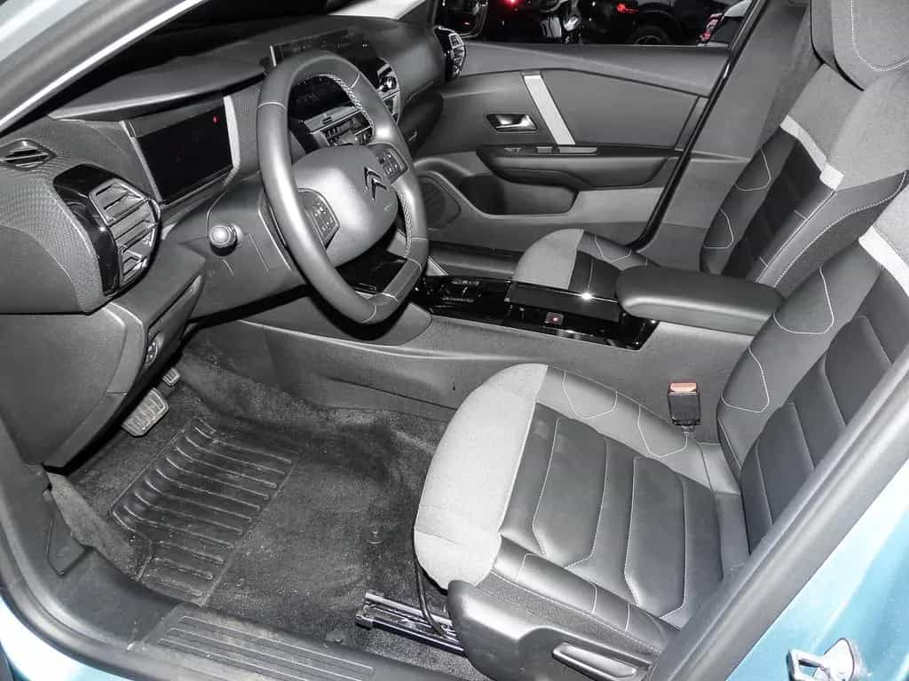 Citroën C4 Max HUD Navi Digitales Cockpit LED ACC Apple 01/2024-photo-11