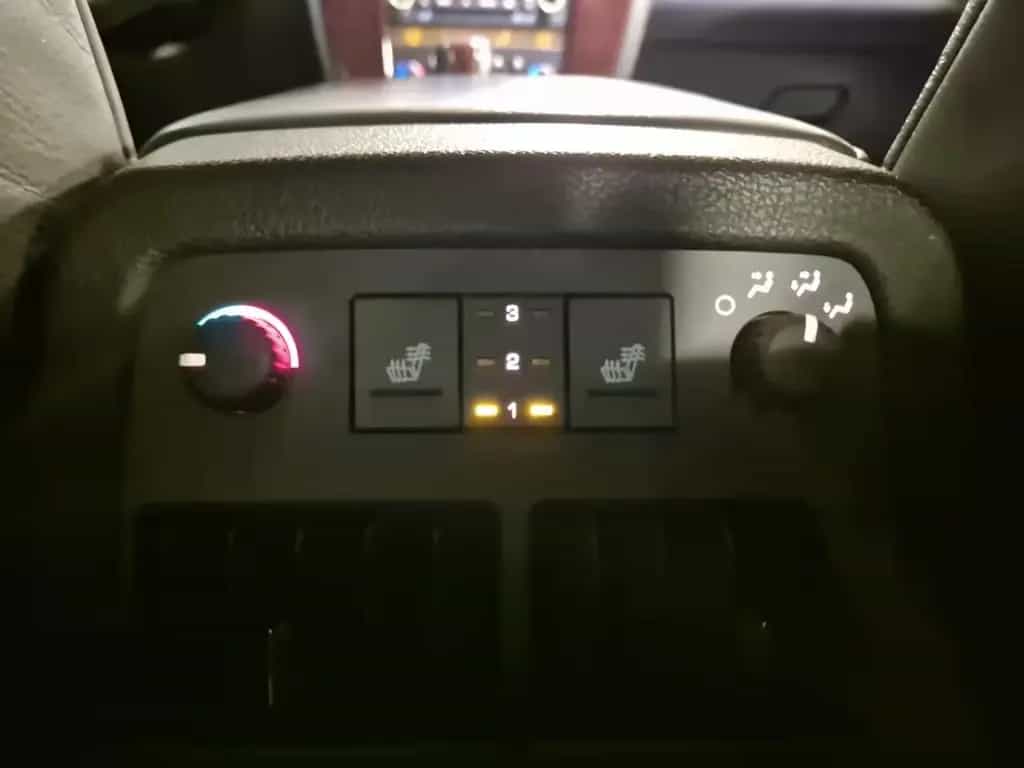 Cadillac STS 4.6 V8 HEAD UP BOSE CUIR NAVI EUROPA COC 12/2010-photo-14