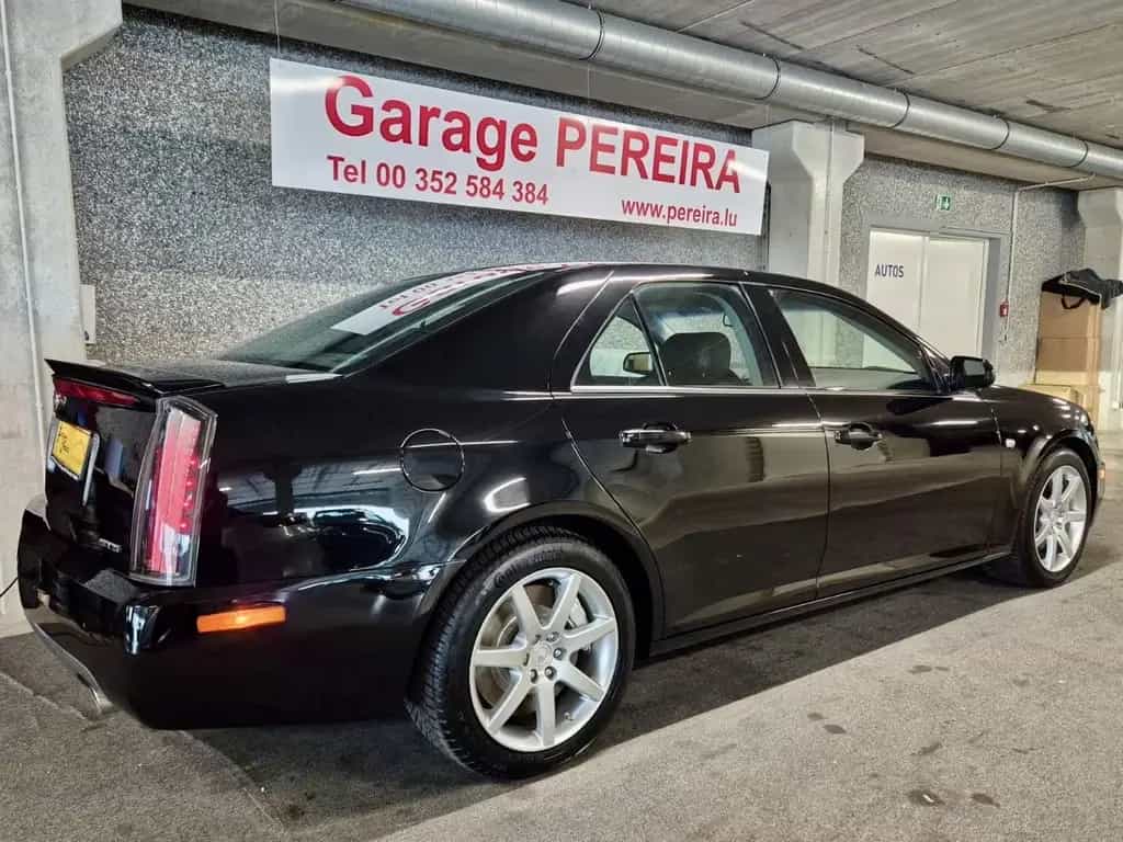 Cadillac STS 4.6 V8 HEAD UP BOSE CUIR NAVI EUROPA COC 12/2010-photo-2