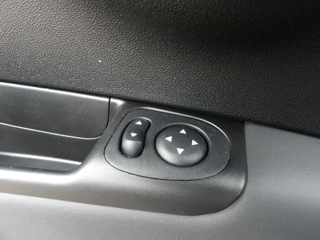 Abarth 595 TURISMO 1.4 T-JET 165PS LEDER BEATS CARPLAY 02/2022-photo-17