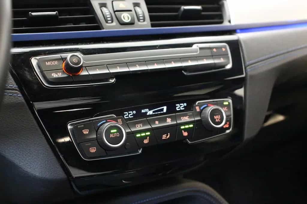BMW X2 20i sDrive M Sport Aut. SHZ NAVI LED BT LEDER 09/2019-photo-21