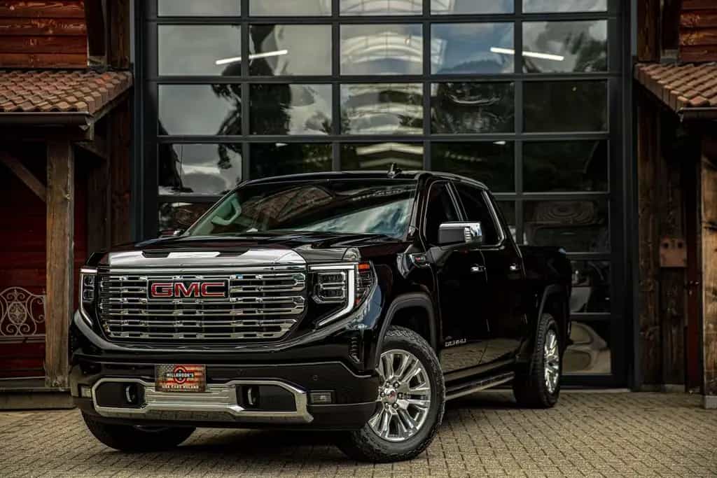 GMC Sierra Sierra Denali 6.2L V8, !!50x!! GMC Sierra null-photo-1