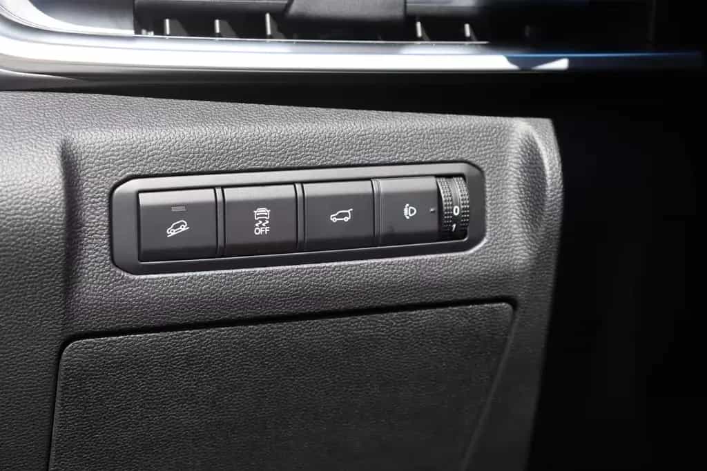 BAIC Beijing X75 1,5 GDI *Aut*ACC*Leder*Kam*Mem*Ambie null-photo-16
