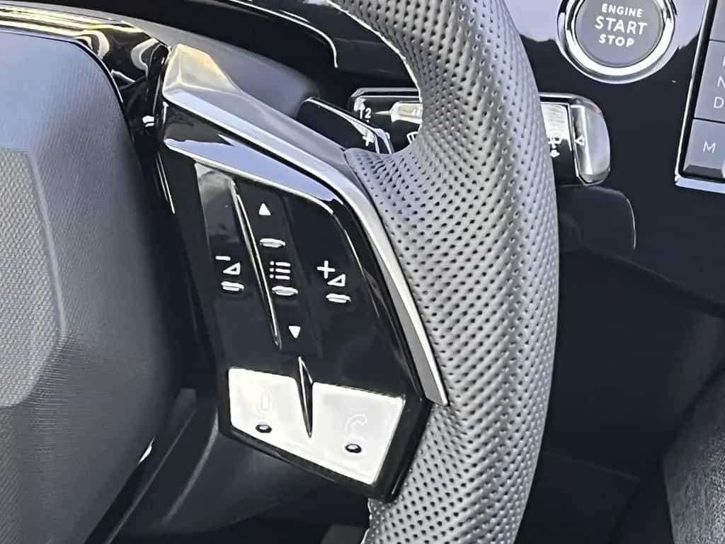 Peugeot 3008 1,2 Pure Tech GT 19" Alu AHK RFK Navi Full null-photo-15