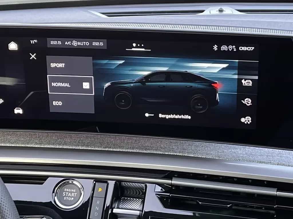 Peugeot 3008 1,2 Pure Tech GT 19" Alu AHK RFK Navi Full null-photo-20