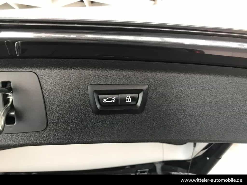 BMW 218 2er Active Tourer - 218i Luxury Line Navi/LED/PC 07/2020-photo-19
