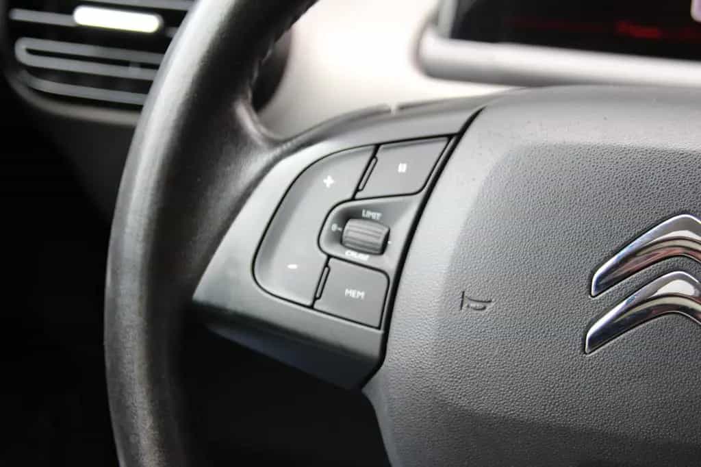 Citroën C4 Cactus Shine Navi&Kamera&Ahk 03/2018-photo-23