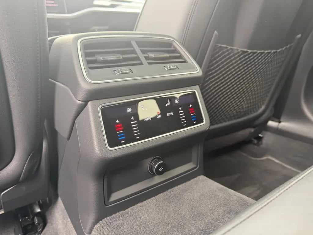 Audi A6 Avant 55 TFSI e qua. S-Line °PANO°MATRIX°RFK 11/2020-photo-20