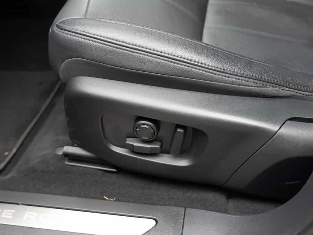 Land Rover Range Rover Evoque D200 Dynamic SE FACEL. PANO 06/2024-photo-25