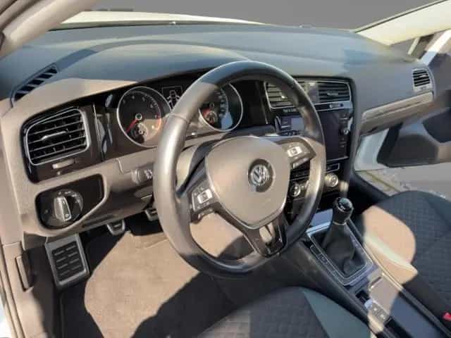 Volkswagen Golf 1.0 TSI VII Variant Navi ACC Parklenkass. F 06/2020-photo-4