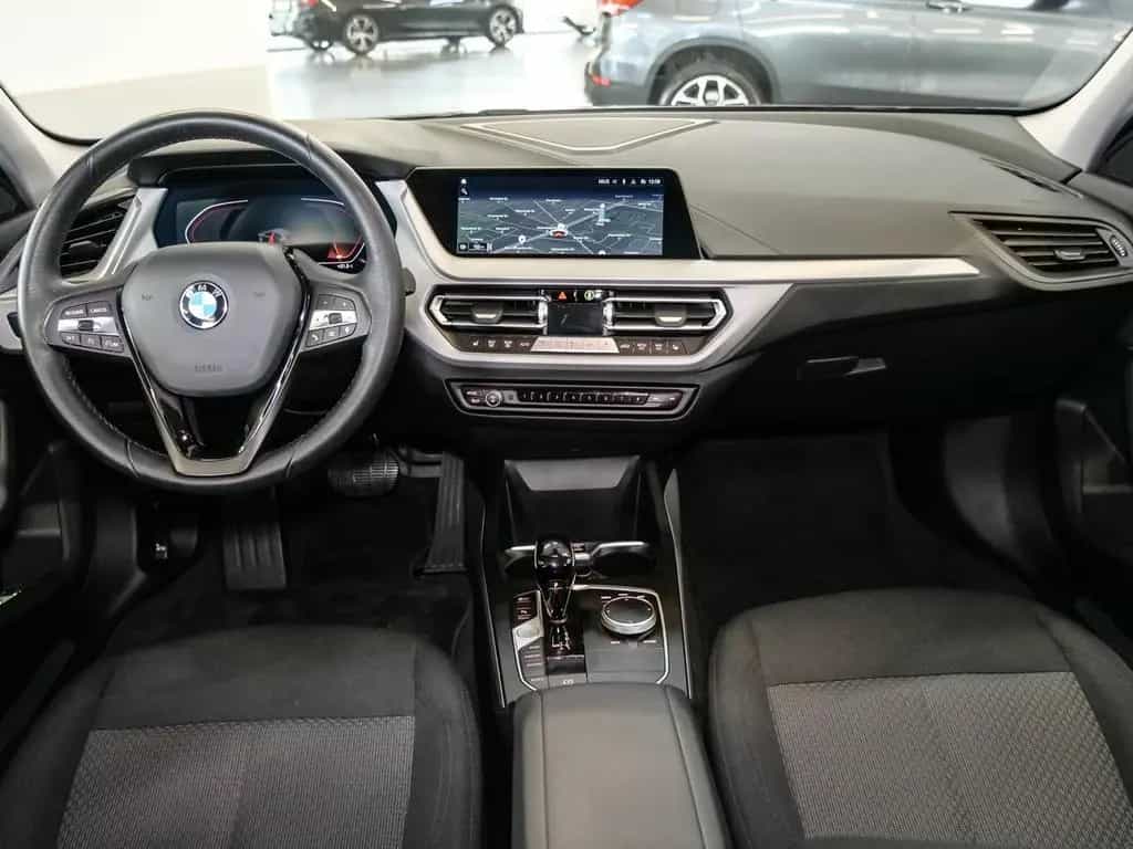 BMW 118 i Advantage Aut Nav LED PDCv+h HiFi 05/2022-photo-11