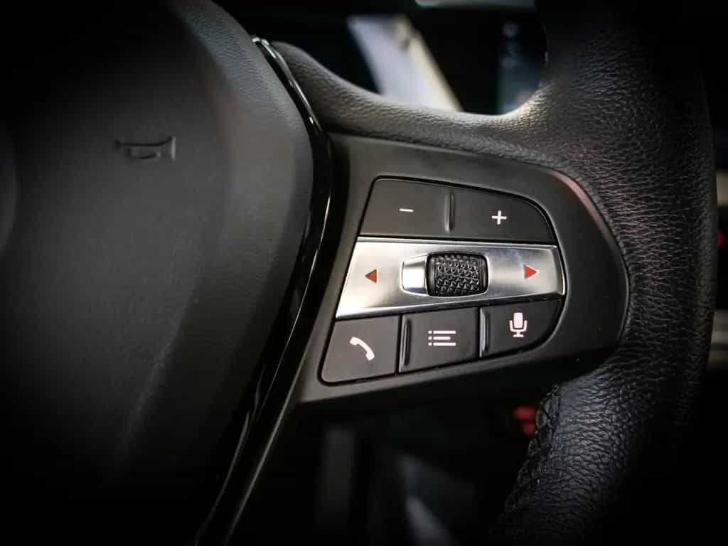 BMW 118 i Advantage Aut Nav LED PDCv+h HiFi 05/2022-photo-20