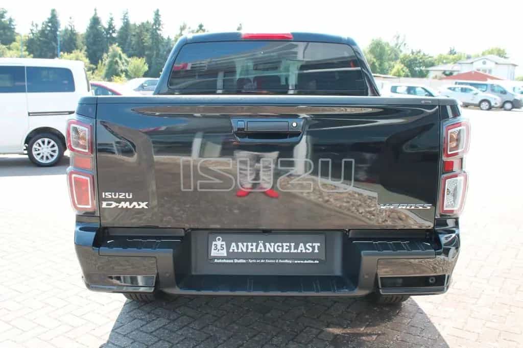 Isuzu D-Max Double Cab 4WD V-CROSS Automatik 03/2025-photo-5
