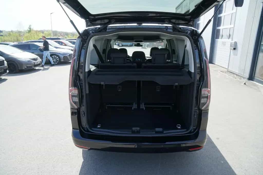 Volkswagen Caddy 1.5 TSI DSG Maxi Life *ACC*LED*7Sitze* 01/2023-photo-31