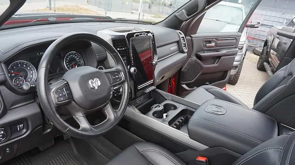 Dodge RAM 1500 HEMI Hoch-Breit* Navi12*Alu20*Crew-Cab 04/2023-photo-13