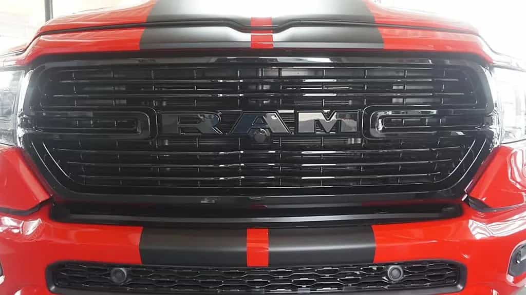 Dodge RAM 1500 HEMI Hoch-Breit* Navi12*Alu20*Crew-Cab 04/2023-photo-28