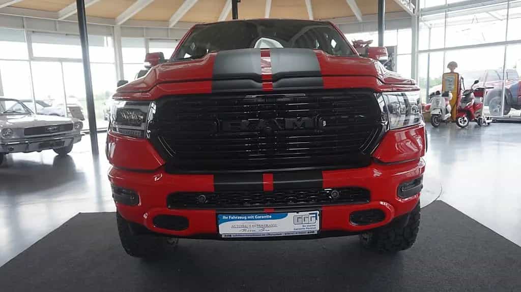 Dodge RAM 1500 HEMI Hoch-Breit* Navi12*Alu20*Crew-Cab 04/2023-photo-5
