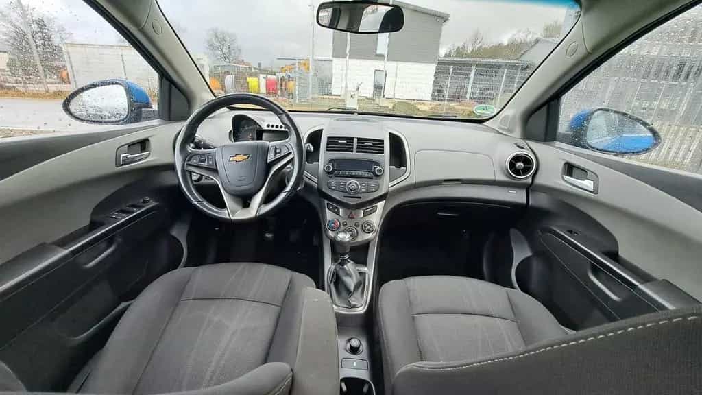 Chevrolet Aveo LTZ*Klima*1,6*Euro5*5Türer*Tüv 12-26 09/2011-photo-4