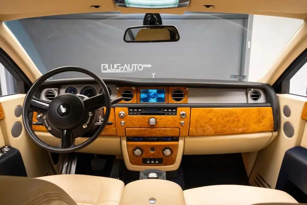 Rolls-Royce Phantom 08/2003-photo-20
