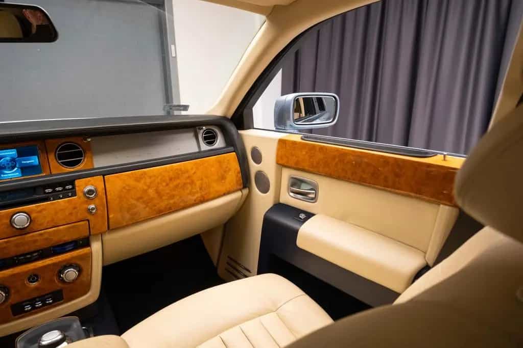 Rolls-Royce Phantom 08/2003-photo-32