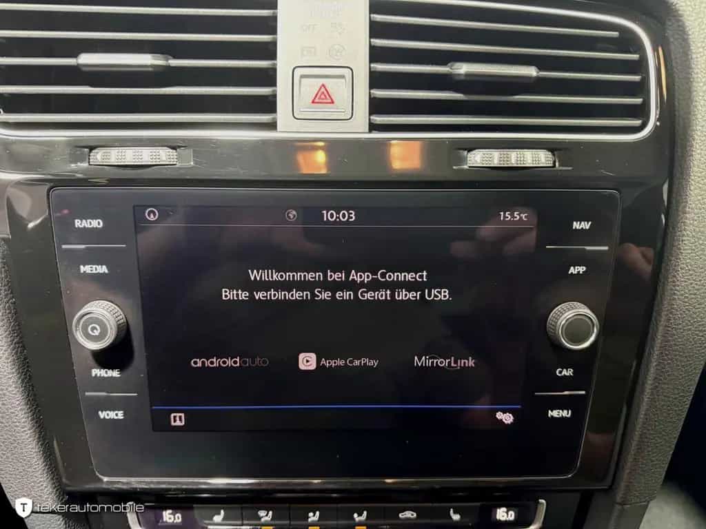 Volkswagen Golf VII 1.5 TSI Sound *Navigation*CarPlay* Sta 08/2017-photo-13