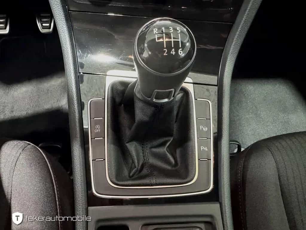 Volkswagen Golf VII 1.5 TSI Sound *Navigation*CarPlay* Sta 08/2017-photo-15