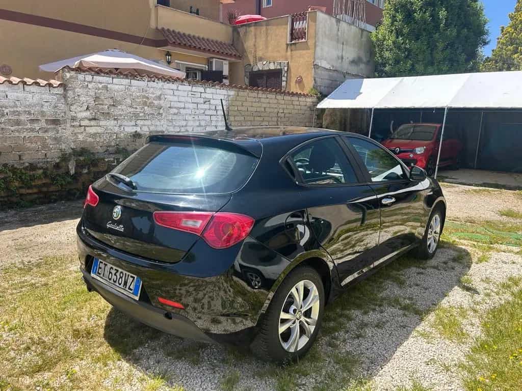 Alfa Romeo Giulietta 1.6 JTDm-2 105 CV Exclusive 08/2014-photo-1