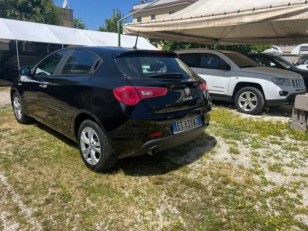 Alfa Romeo Giulietta 1.6 JTDm-2 105 CV Exclusive 08/2014-photo-3