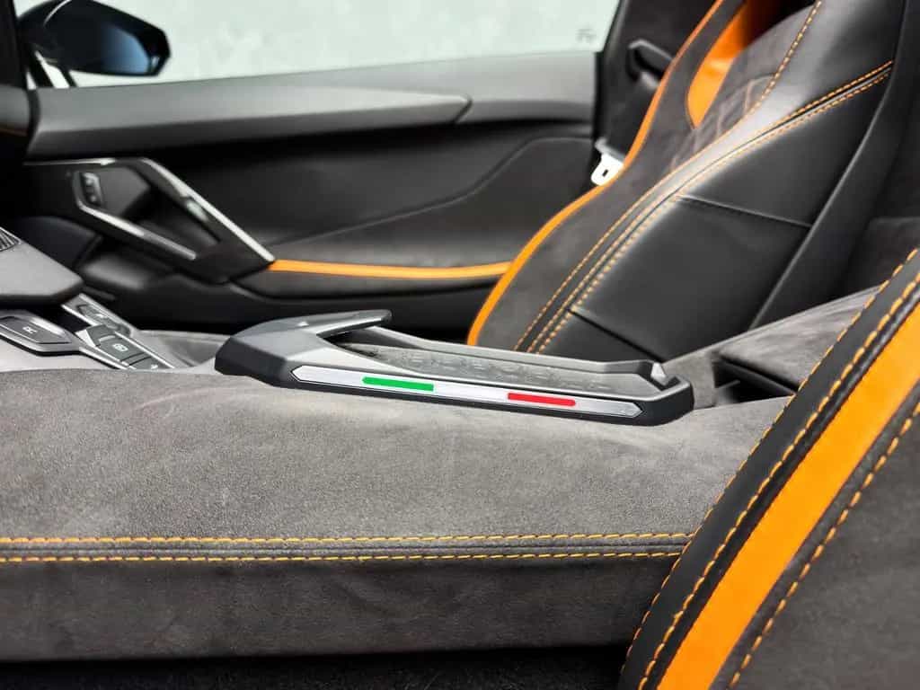 Lamborghini Aventador S Roadster SENSONUM CARBON DEUTSCH 03/2018-photo-22