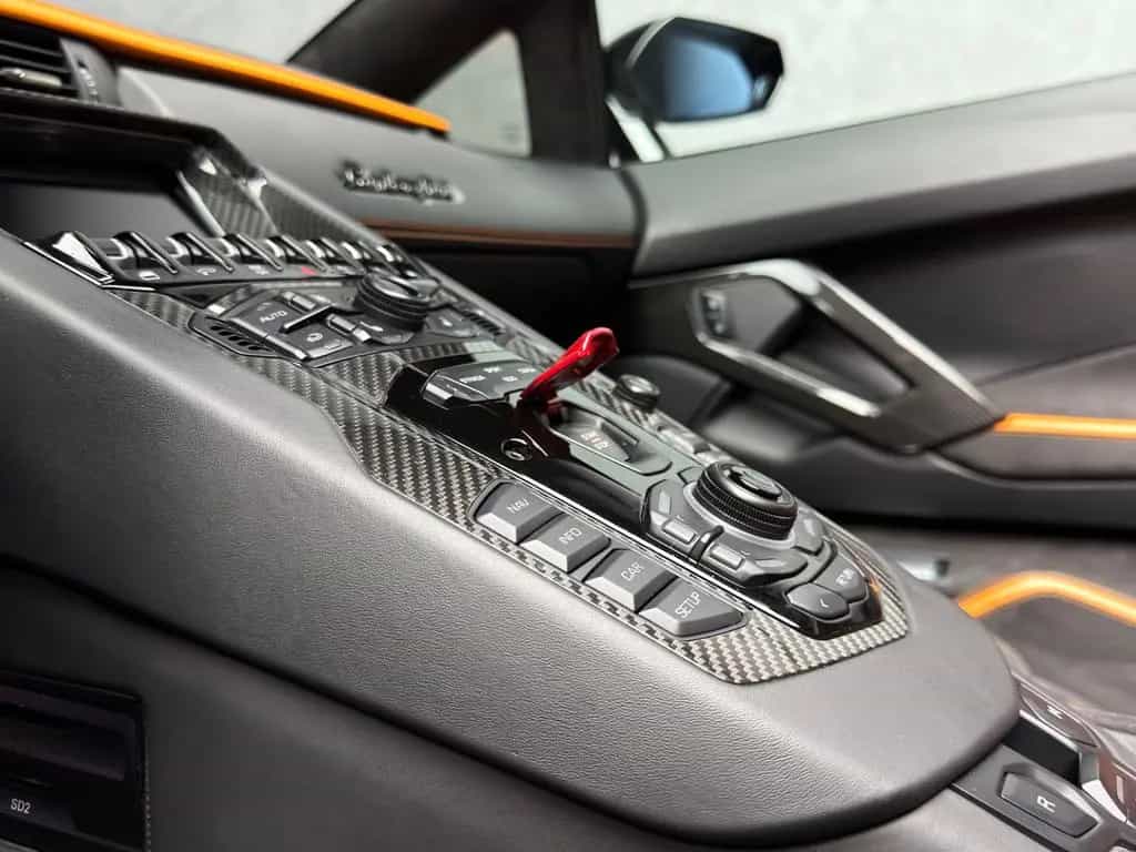 Lamborghini Aventador S Roadster SENSONUM CARBON DEUTSCH 03/2018-photo-34