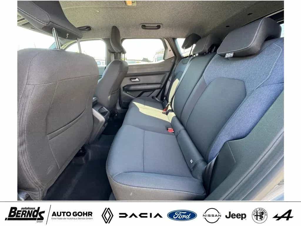 Dacia Duster TCe 130 Journey PDC V+H+S TOUCHSCREEN NAV 05/2025-photo-9