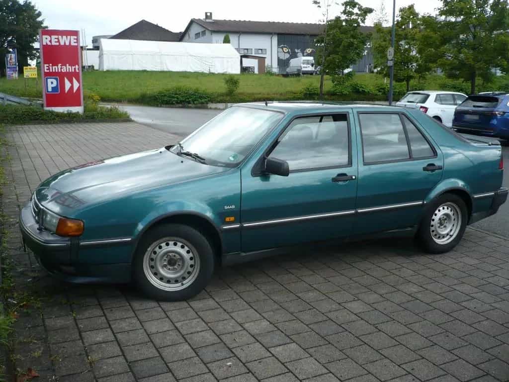 Saab 9000 9000 CS in grünmetallic / Leder beige 07/1993-photo-2