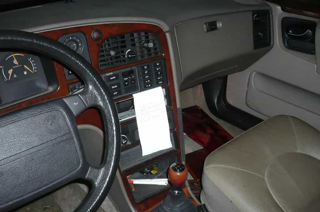 Saab 9000 9000 CS in grünmetallic / Leder beige 07/1993-photo-4