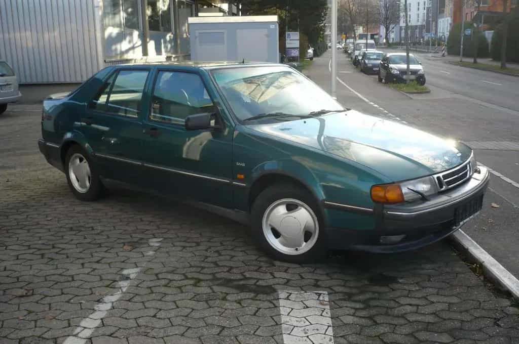 Saab 9000 9000 CS in grünmetallic / Leder beige 07/1993-photo-8