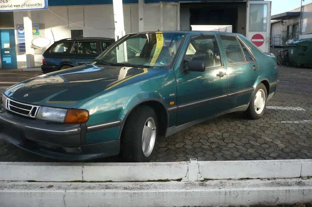 Saab 9000 9000 CS in grünmetallic / Leder beige 07/1993-photo-9