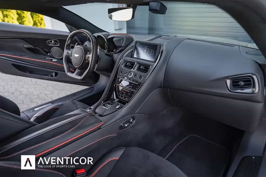 Aston Martin DBS | TITAN-EXHAUST | CARBON | LACKSCHUTZ 04/2023-photo-9