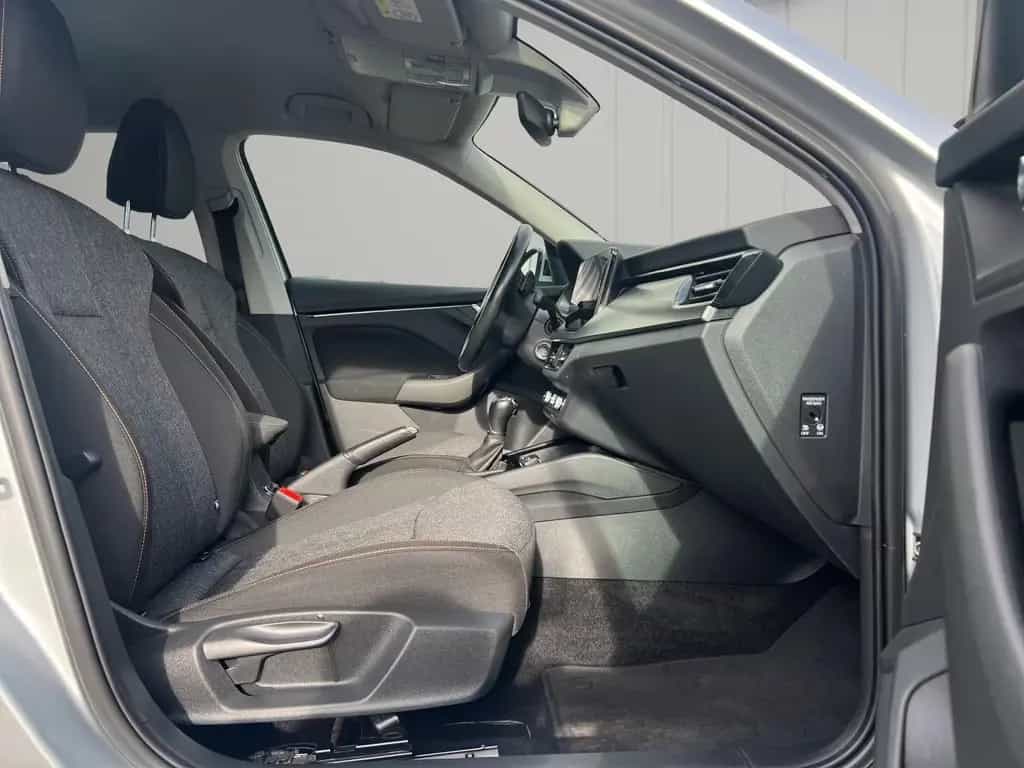 Skoda Kamiq 1.5 TSI DSG AHK KAMERA NAVI SHZ LED-S. 07/2021-photo-17