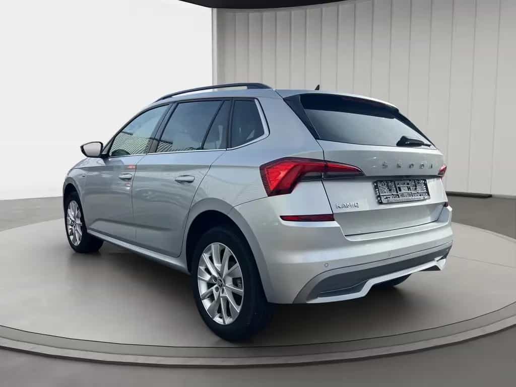 Skoda Kamiq 1.5 TSI DSG AHK KAMERA NAVI SHZ LED-S. 07/2021-photo-3