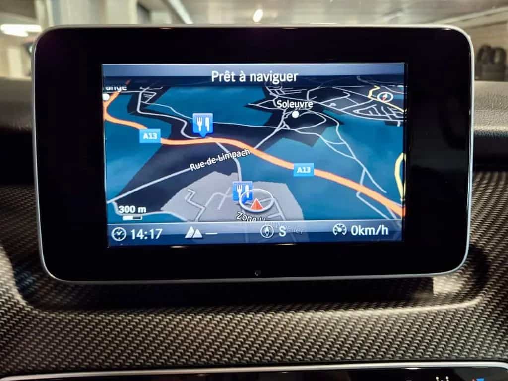 Mercedes-Benz V 250 D AMG LINE 7 SITZE CUIR NAVI 1 HAND 06/2019-photo-12