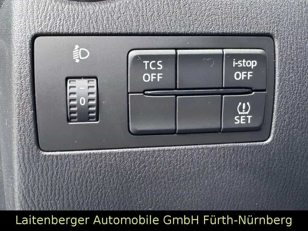Mazda CX-3 Signature Sports-Line 2.0 LTR*NAVI*SHZ*PDC 11/2018-photo-15
