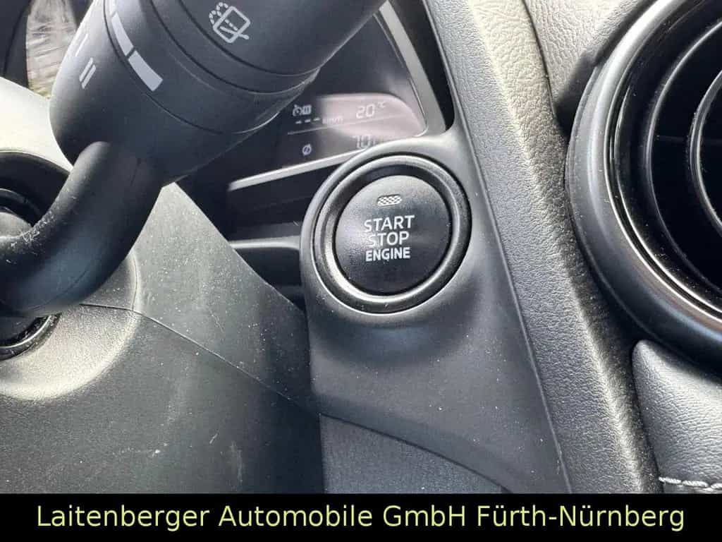 Mazda CX-3 Signature Sports-Line 2.0 LTR*NAVI*SHZ*PDC 11/2018-photo-19