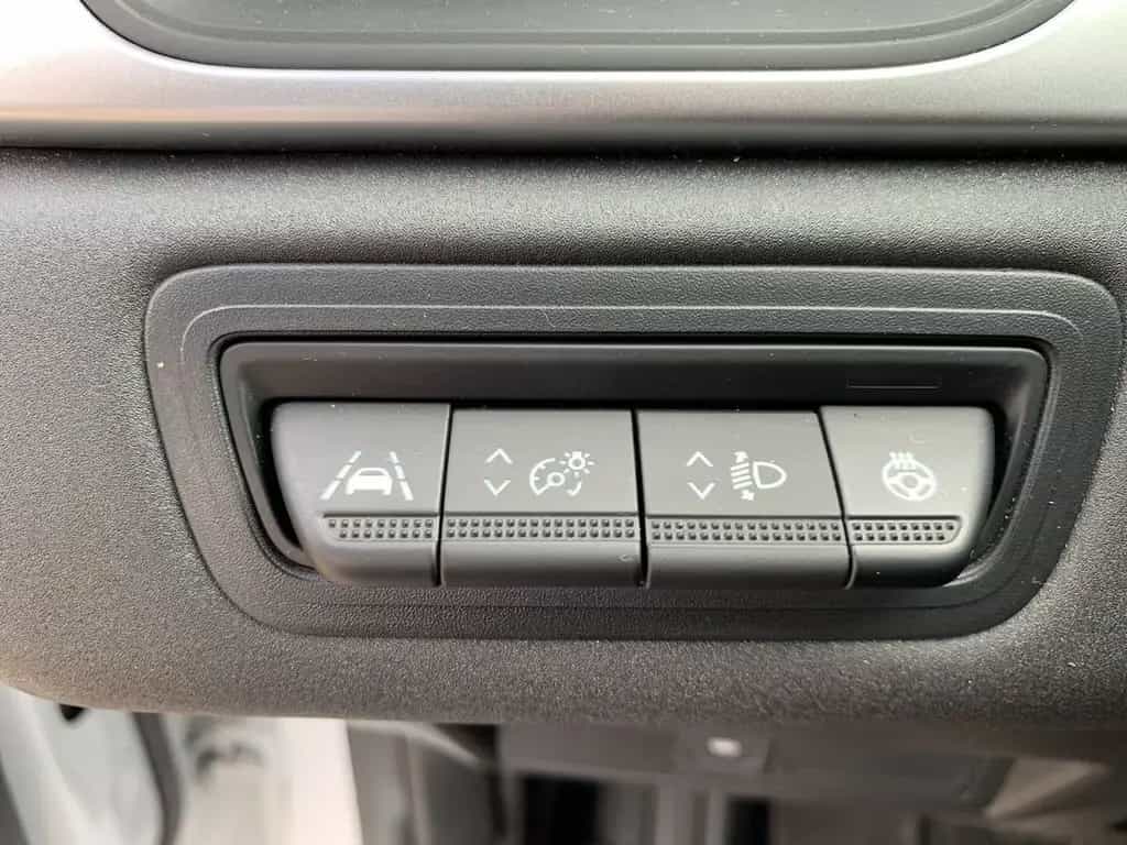 Renault Captur ZEN 1.3 TCe 140 LED+KLIMA+NAVI+ISOFIX+DAB 06/2022-photo-20