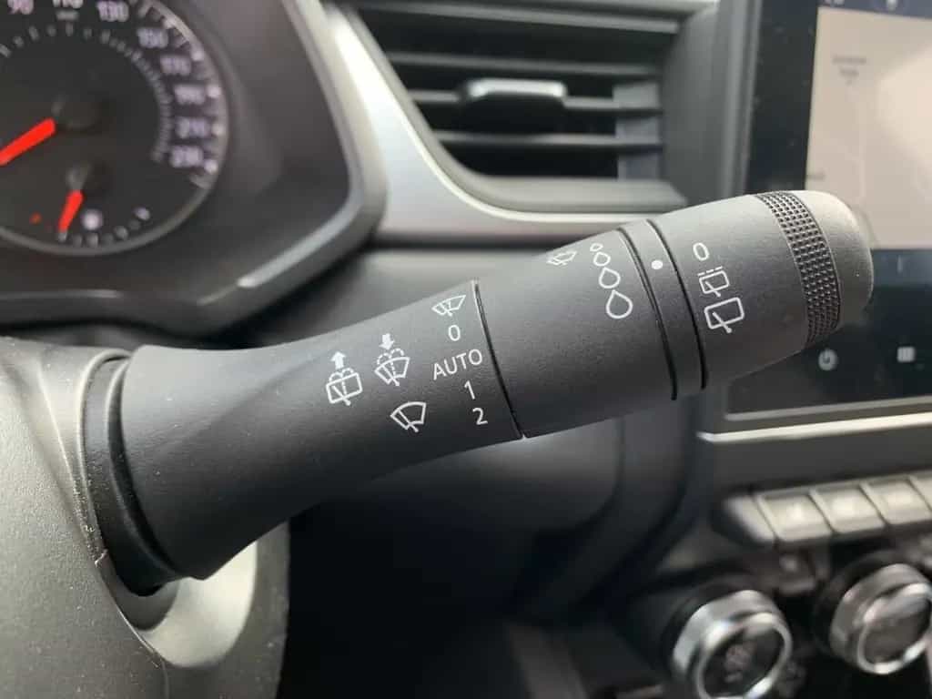 Renault Captur ZEN 1.3 TCe 140 LED+KLIMA+NAVI+ISOFIX+DAB 06/2022-photo-22
