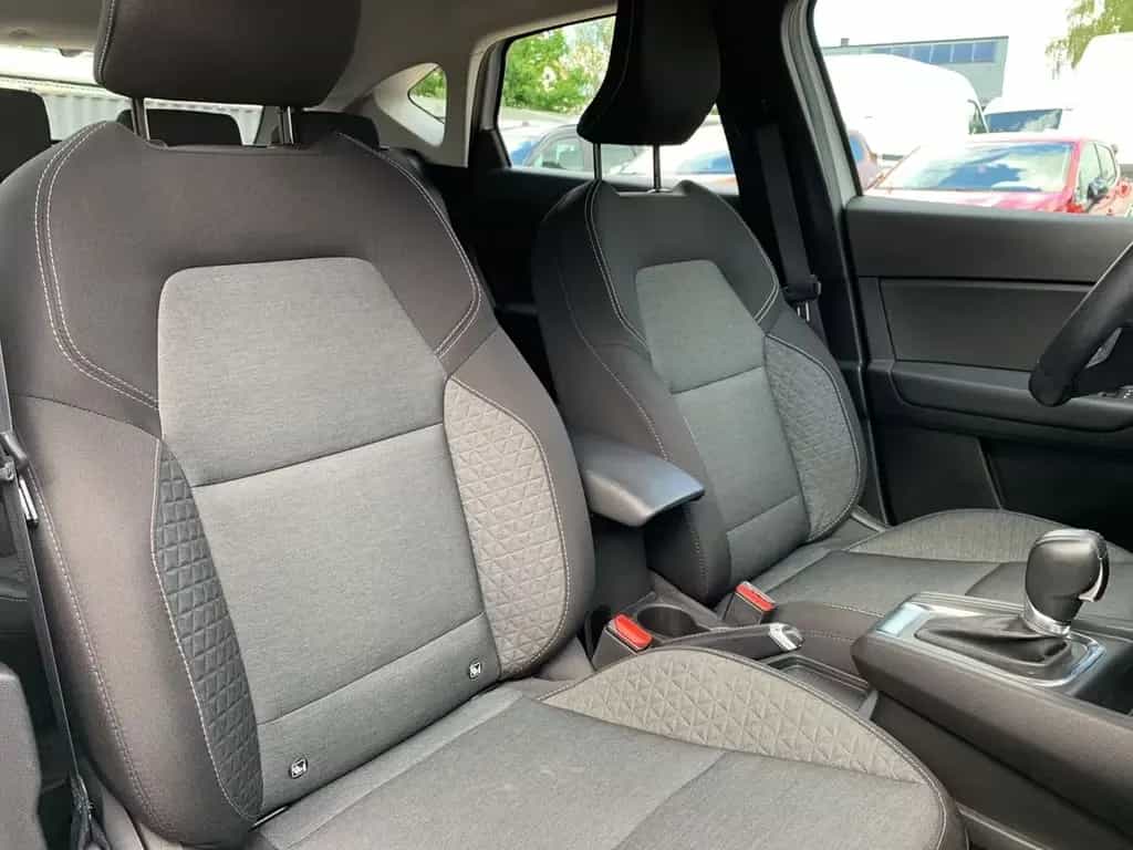 Renault Captur ZEN 1.3 TCe 140 LED+KLIMA+NAVI+ISOFIX+DAB 06/2022-photo-24