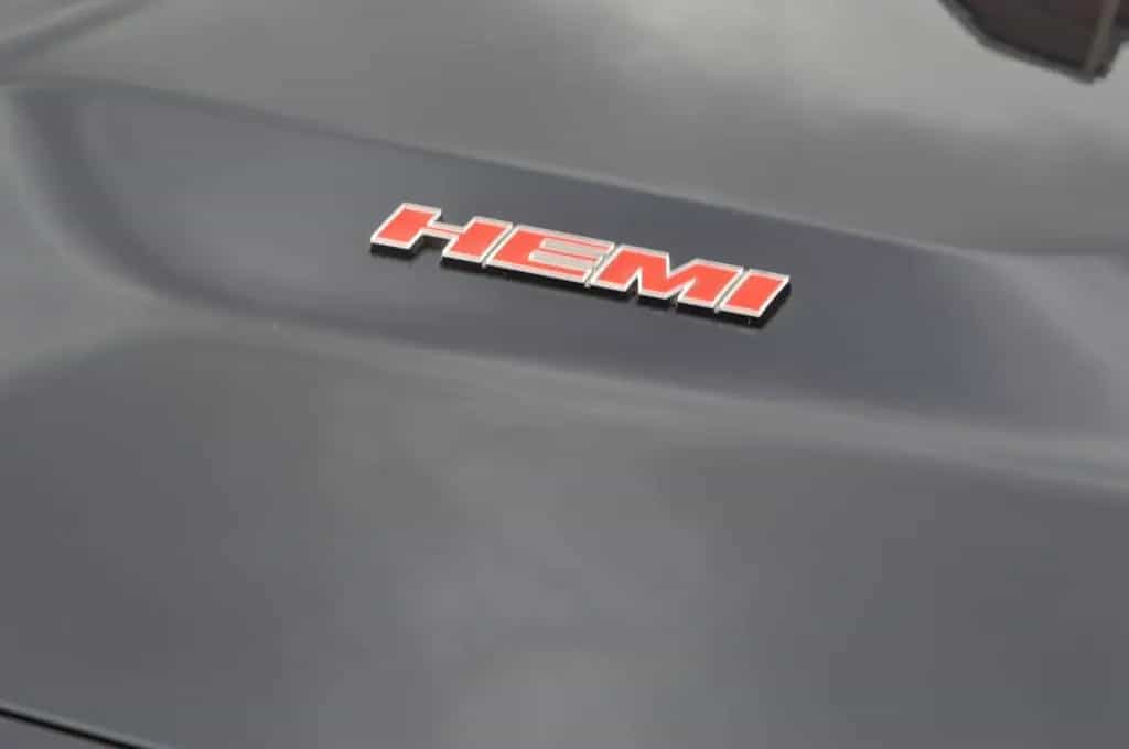 Dodge Challenger 03/2012-photo-12