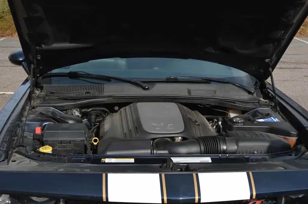 Dodge Challenger 03/2012-photo-2